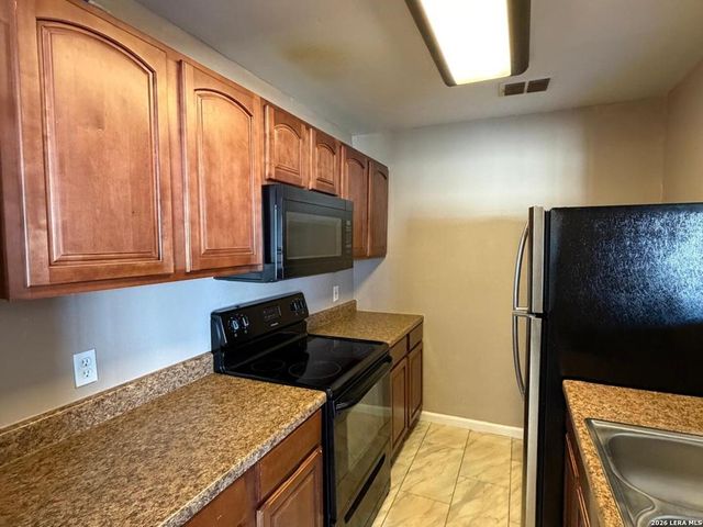 410 Alice Fay, San Antonio, TX 78237