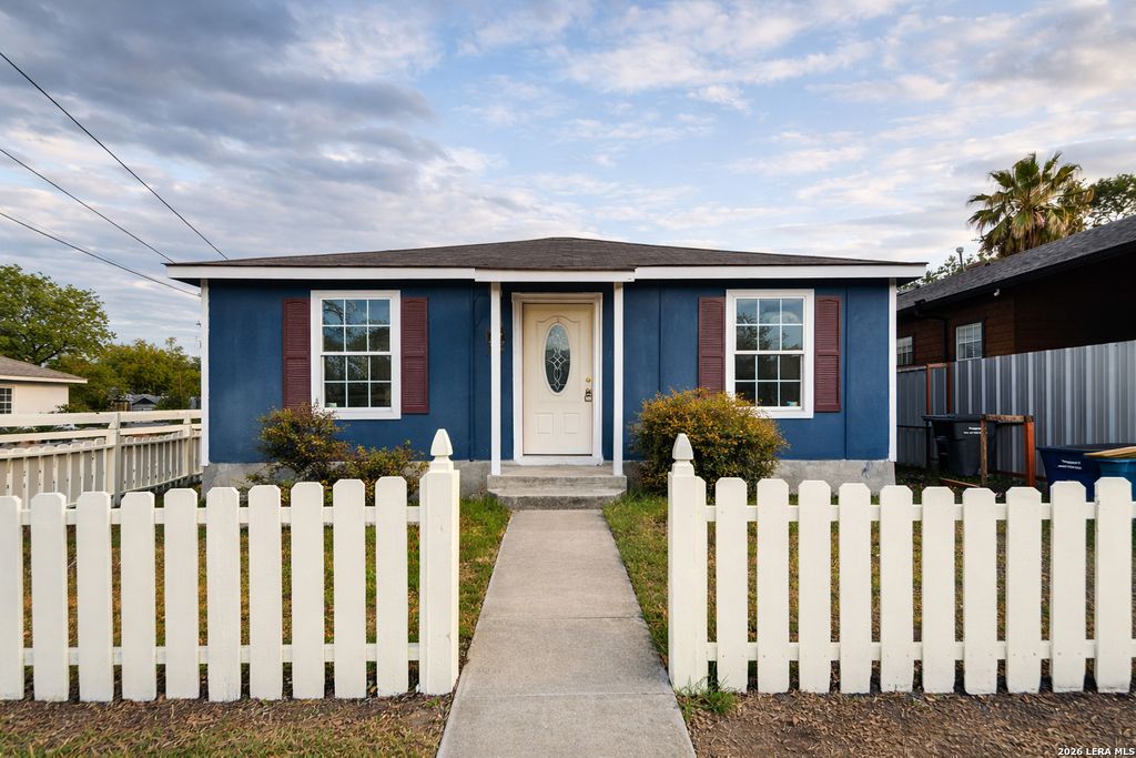 410 Alice Fay, San Antonio, TX 78237
