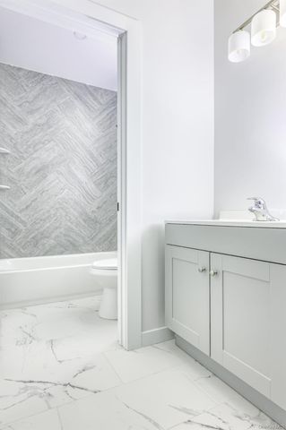 619 Union Road 202, Spring Valley, NY 10977