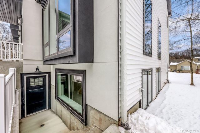 619 Union Road 202, Spring Valley, NY 10977