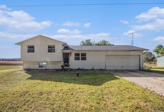 4935 Curran Road, Bertrand Twp, MI 49107