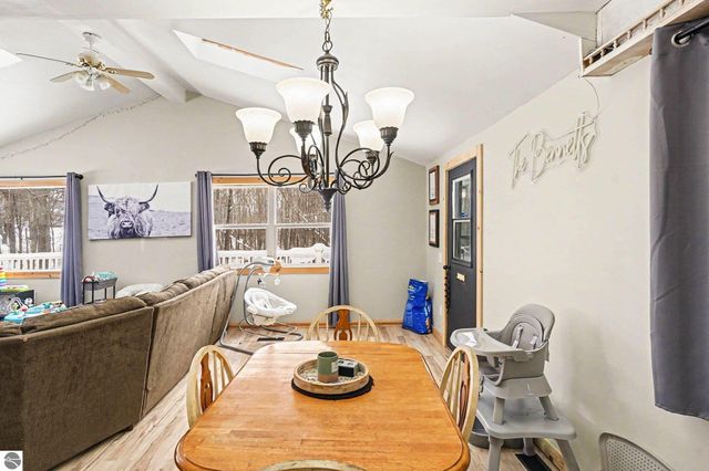 11387 210th Avenue, Leroy, MI 49655