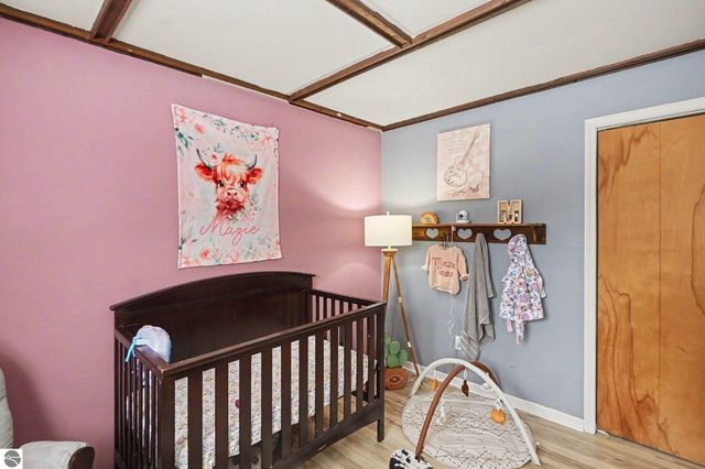 11387 210th Avenue, Leroy, MI 49655