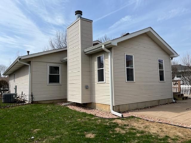 2409 Chestnut Lane, Morris, IL 60450