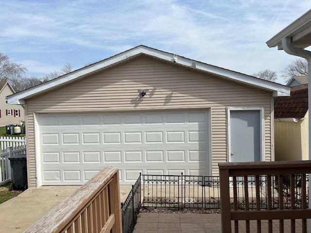 2409 Chestnut Lane, Morris, IL 60450