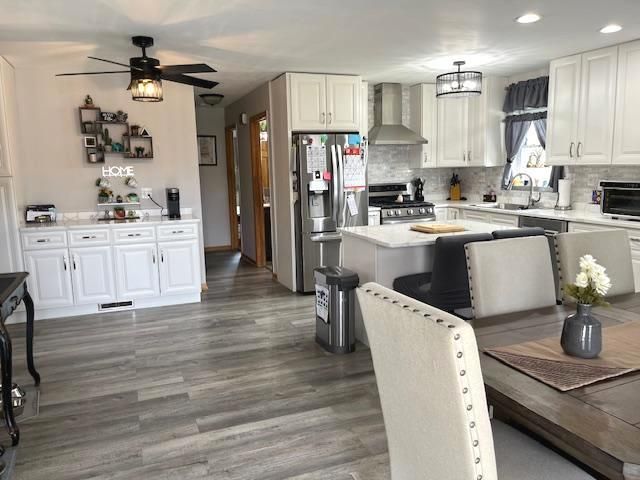 2409 Chestnut Lane, Morris, IL 60450