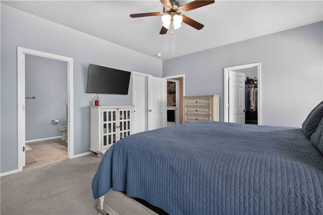 2704 Whispering Woods Court, Lowell, AR 72745