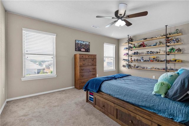 2704 Whispering Woods Court, Lowell, AR 72745