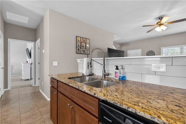 2704 Whispering Woods Court, Lowell, AR 72745