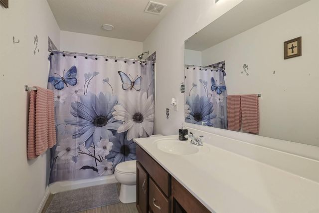 915 Darlington Creek Drive, Alexandria, KY 41001