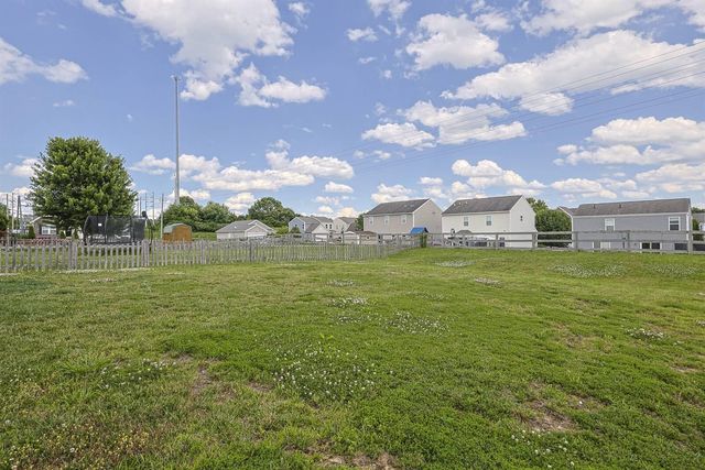 915 Darlington Creek Drive, Alexandria, KY 41001