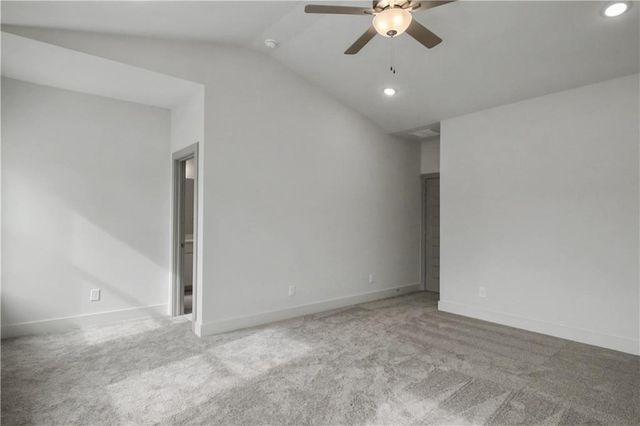 4310 Fern River Bend 70, Norcross, GA 30093