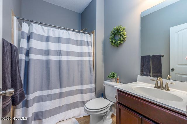1001 Bluefin Way, New Bern, NC 28562