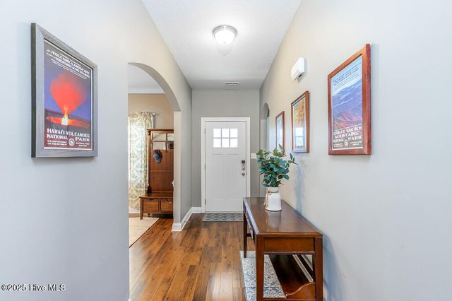 1001 Bluefin Way, New Bern, NC 28562