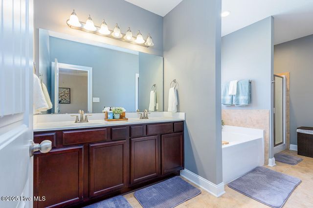 1001 Bluefin Way, New Bern, NC 28562