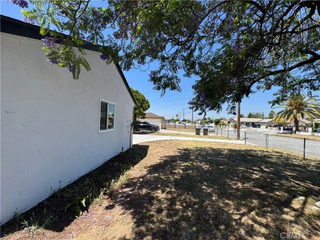 16229 Hunter St, Fontana, CA 92335