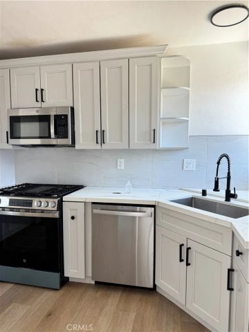 16229 Hunter St, Fontana, CA 92335