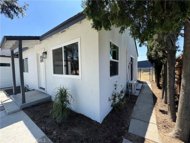 16229 Hunter St, Fontana, CA 92335