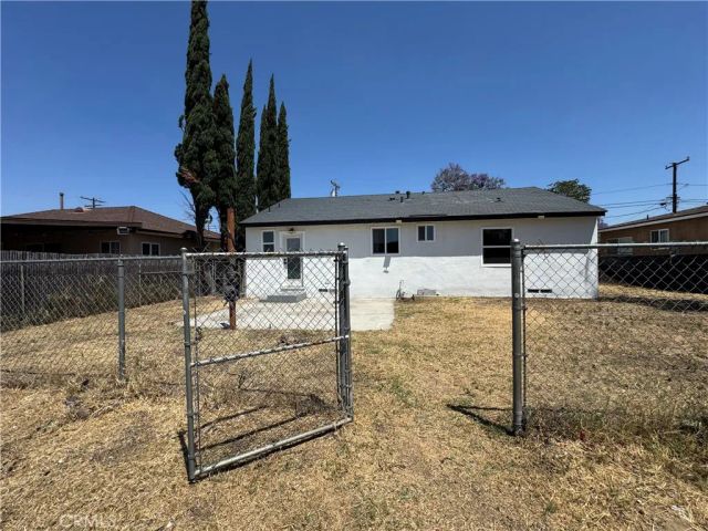 16229 Hunter St, Fontana, CA 92335