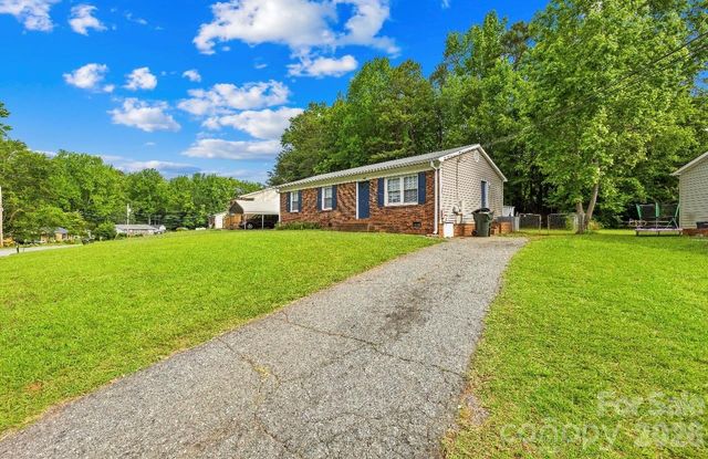 1812 Alpine Drive, Kings Mountain, NC 28086
