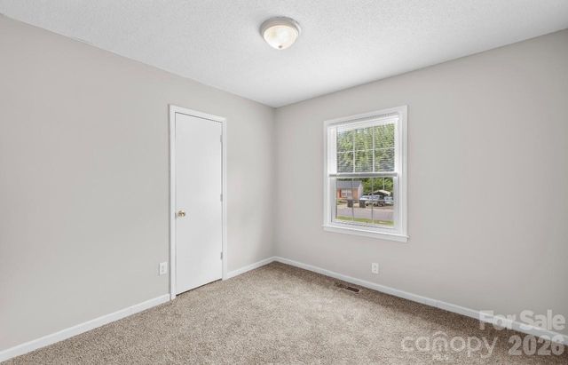 1812 Alpine Drive, Kings Mountain, NC 28086