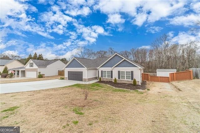 1587 Pointe South Circle, Bethlehem, GA 30620