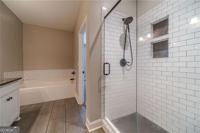 1587 Pointe South Circle, Bethlehem, GA 30620