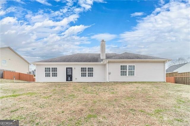 1587 Pointe South Circle, Bethlehem, GA 30620