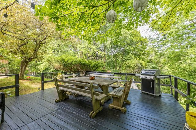 56 Old Forge Lane, Pittsford, NY 14534