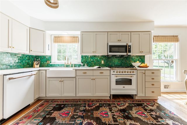56 Old Forge Lane, Pittsford, NY 14534
