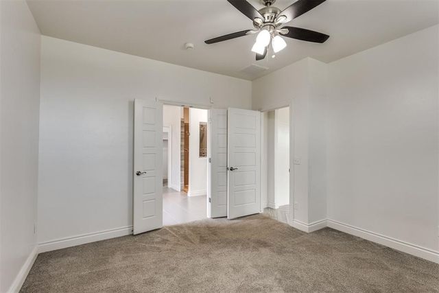 9204 Arman Drive, Yukon, OK 73099