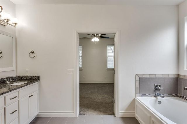 9204 Arman Drive, Yukon, OK 73099