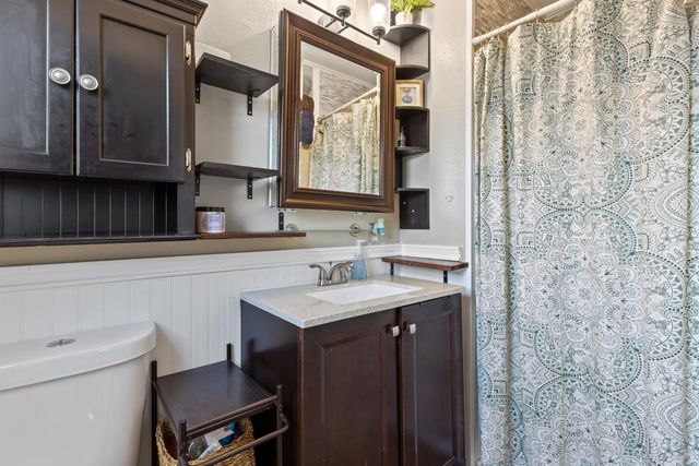 1217 Karen Way, Modesto, CA 95350