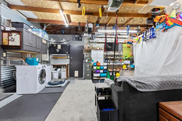 1217 Karen Way, Modesto, CA 95350