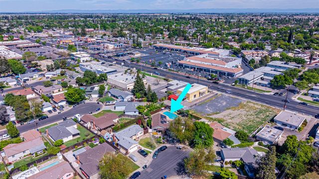 1217 Karen Way, Modesto, CA 95350