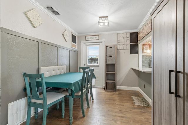 1217 Karen Way, Modesto, CA 95350