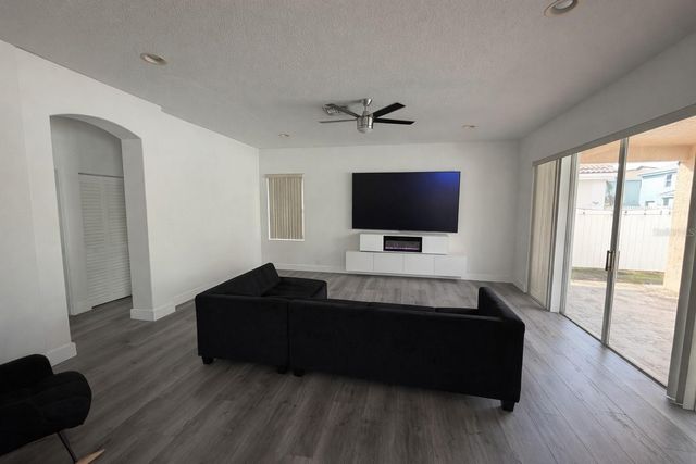 16223 SW 15TH STREET, Pembroke Pines, FL 33027