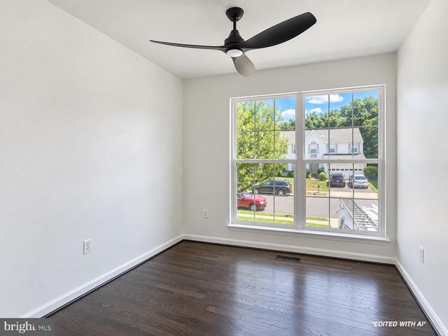 9207 CYNTHIA ST, Manassas Park, VA 20111
