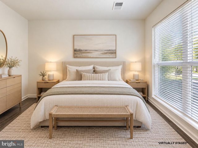 9207 CYNTHIA ST, Manassas Park, VA 20111