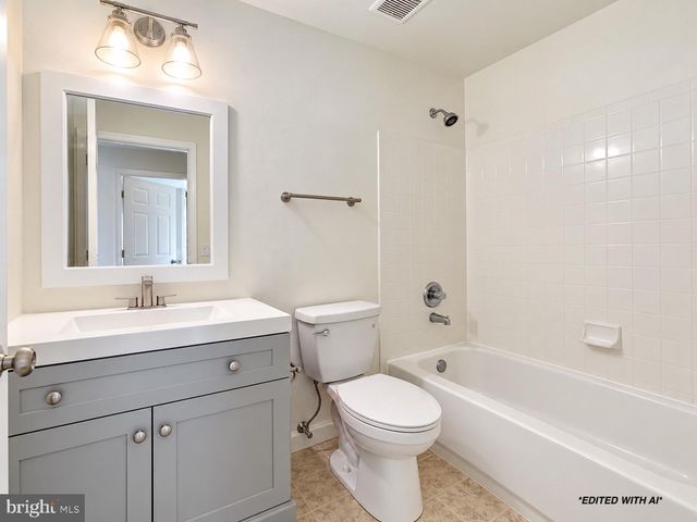 9207 CYNTHIA ST, Manassas Park, VA 20111