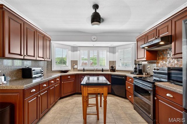 2953 Westborough Drive, St Charles, MO 63301