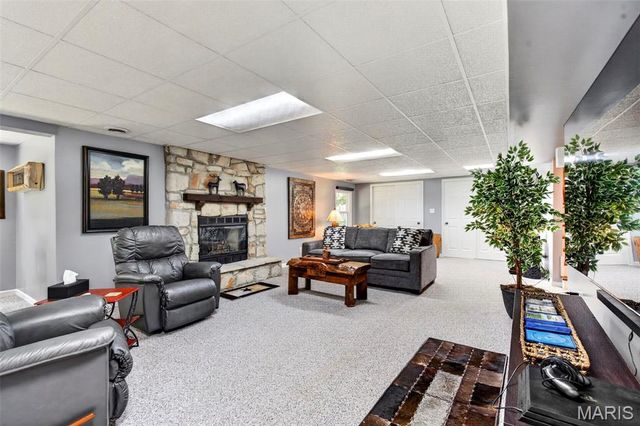 2953 Westborough Drive, St Charles, MO 63301