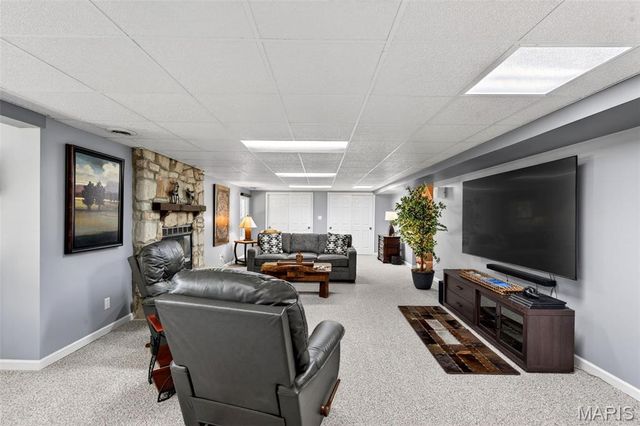 2953 Westborough Drive, St Charles, MO 63301