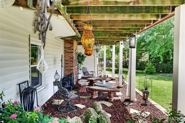 2953 Westborough Drive, St Charles, MO 63301