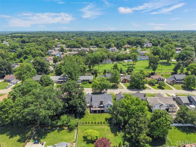 2953 Westborough Drive, St Charles, MO 63301