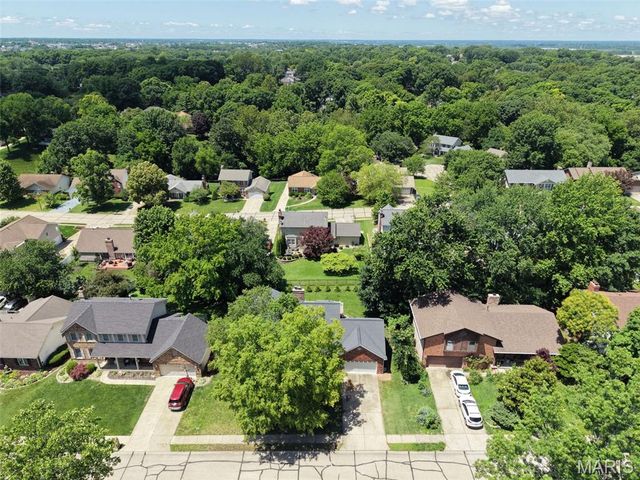 2953 Westborough Drive, St Charles, MO 63301