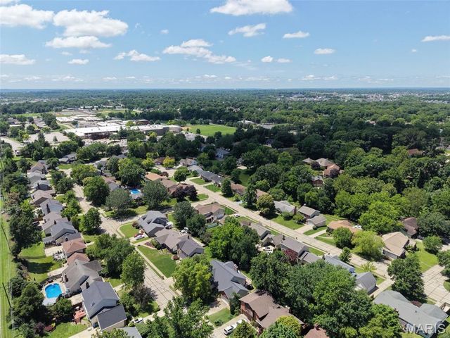 2953 Westborough Drive, St Charles, MO 63301