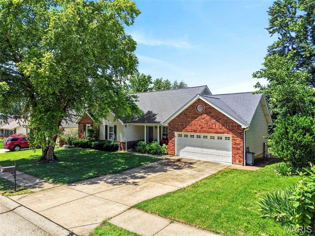 2953 Westborough Drive, St Charles, MO 63301