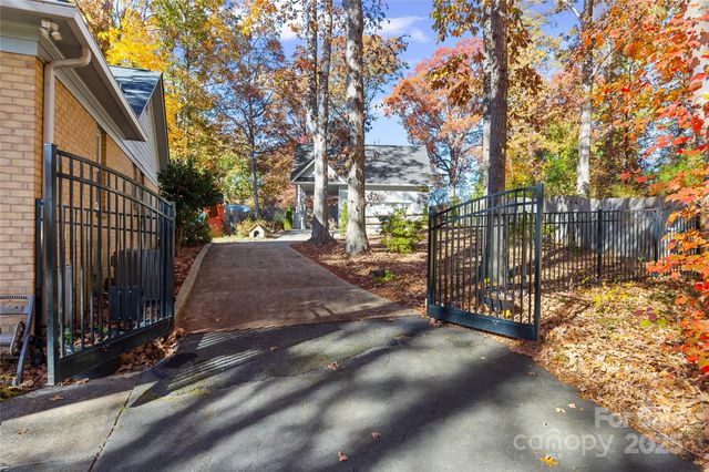 1620 Millbrook Lane, Fort Mill, SC 29708