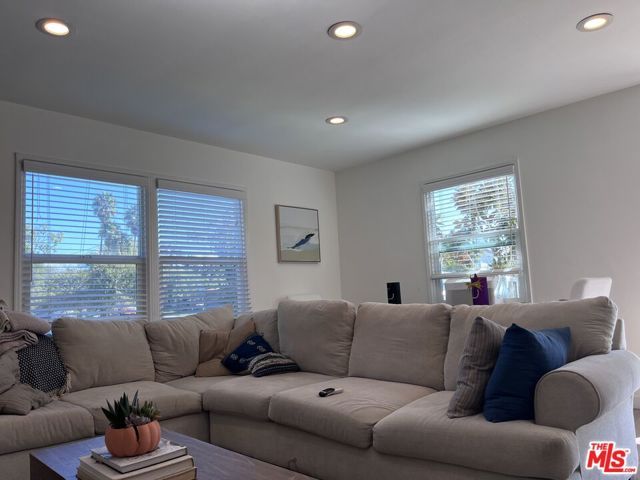 1947 Fullerton Avenue Front, Costa Mesa, CA 92627